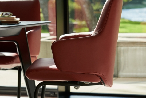 Laurel by simplysofas.in